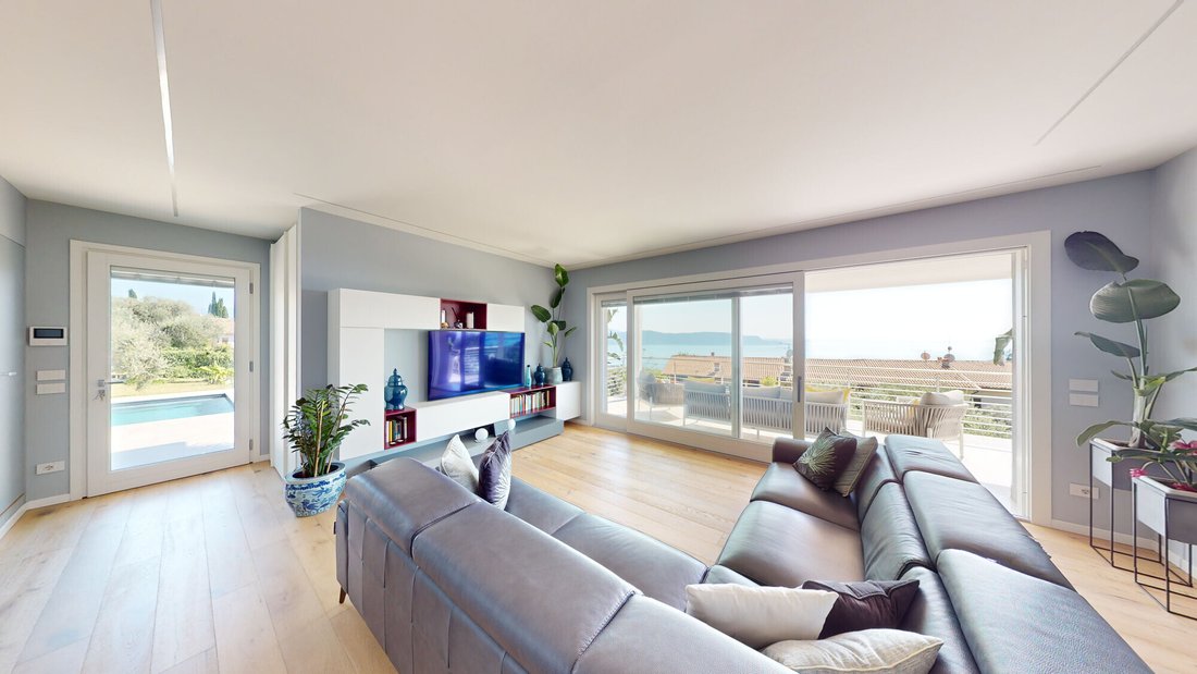 Villa in Monte Maderno, Toscolano, Lombardy 4 - 13875557