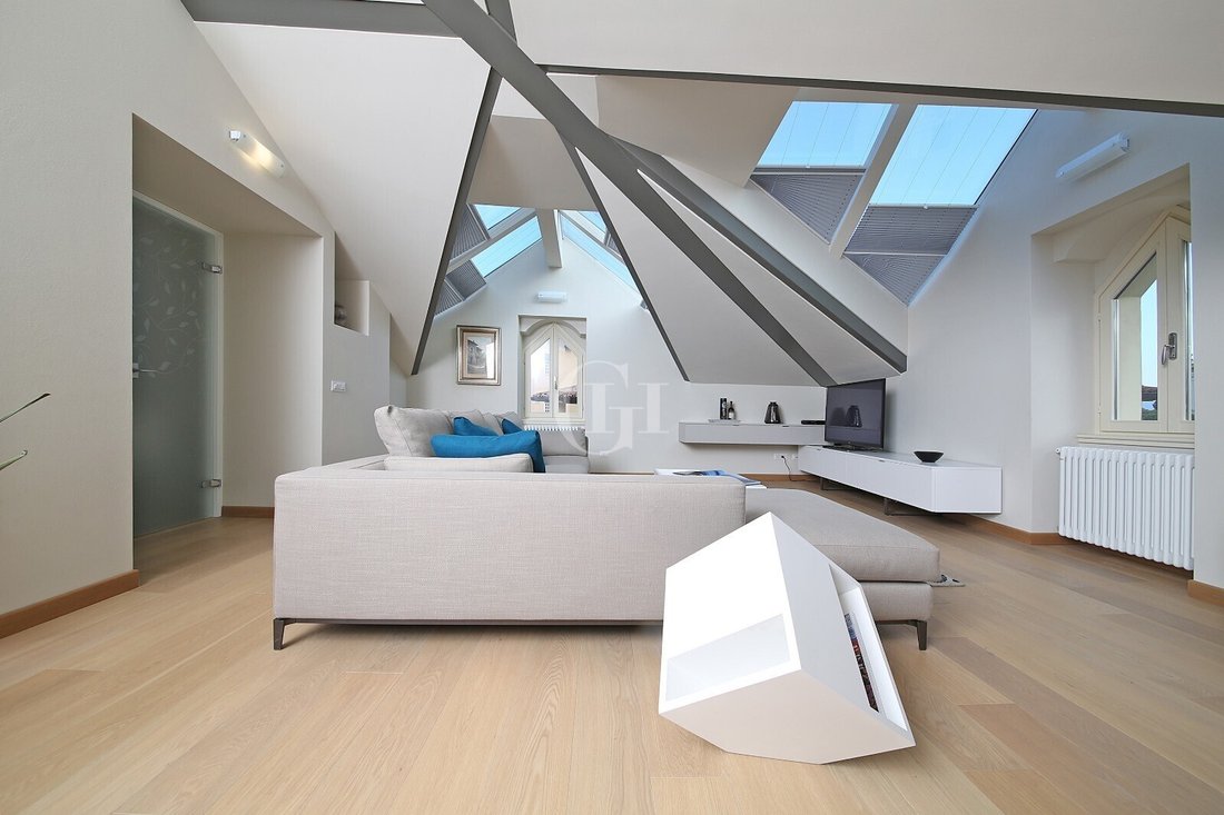 Penthouse in Center, Toscolano, Lombardy 4 - 13780730