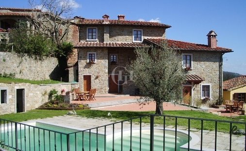 Villa in Castelfranco Piandisco, Tuscany, Italy 1