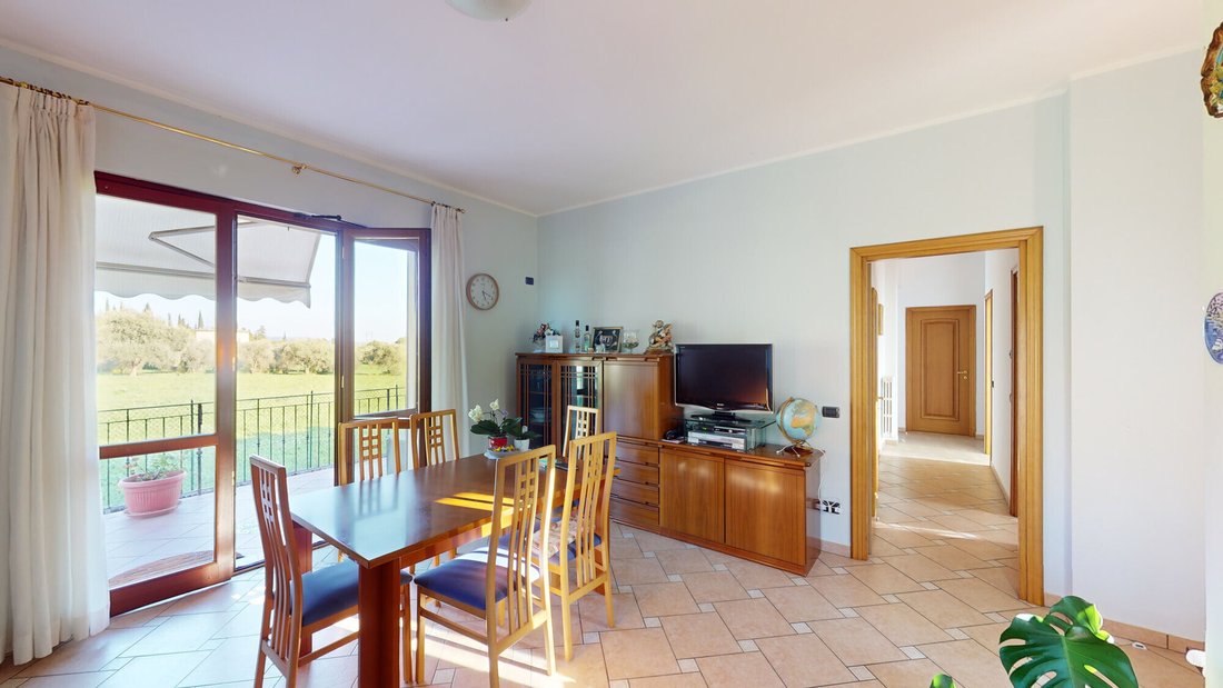 House in Roe, Lombardy, Italy 4 - 13737396