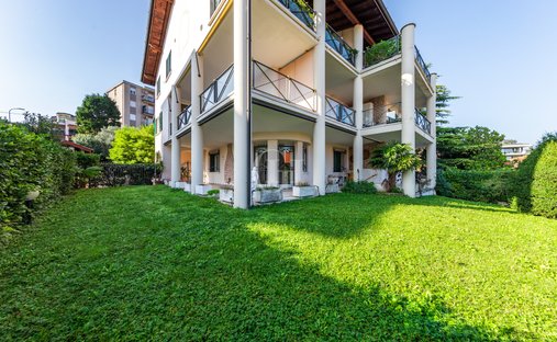 Wohnung in Desenzano Centro, Desenzano del Garda, Lombardei 1