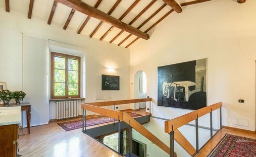 Castle for Sale in Rimaggio, Tuscany, Italy