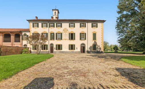 Villa a Fossano, Piemonte, Italia 1