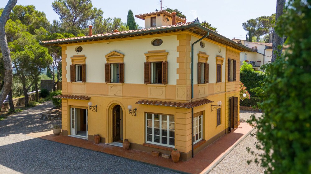 Villa in Montenero, Livorno, Tuscany 2 - 14939168