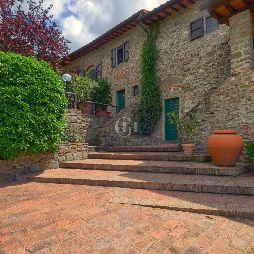 Villa in Borgo a Cascia, Reggello, Tuscany 3 - 13725662