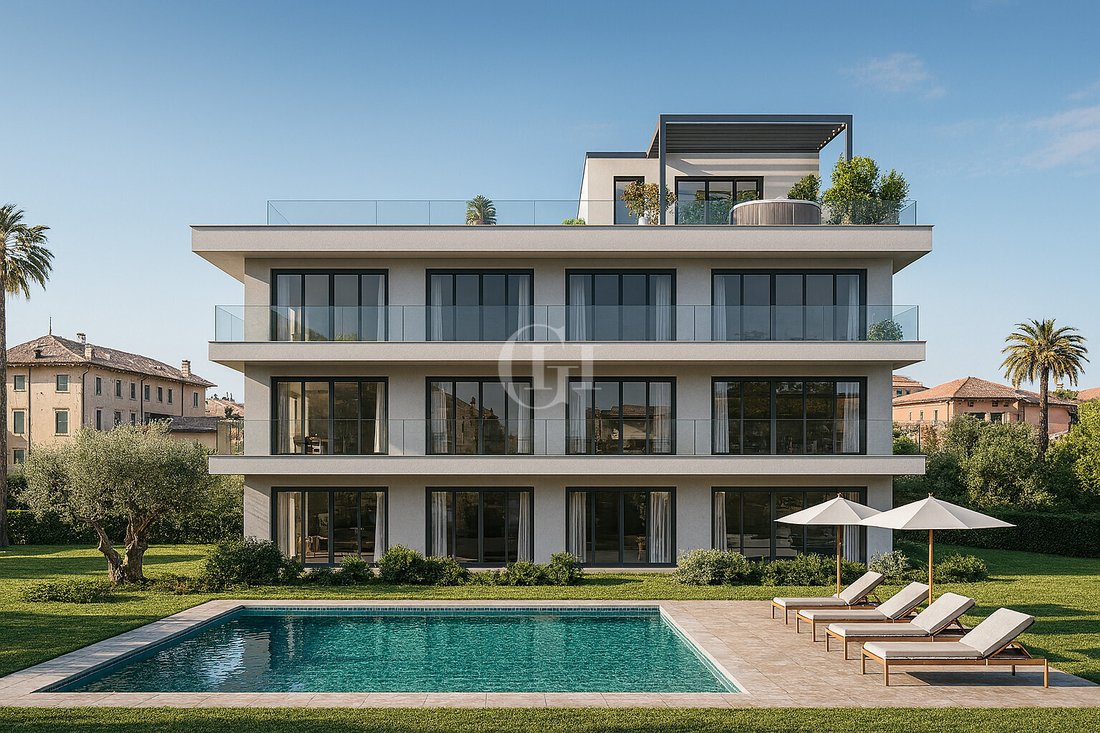 Apartment in Salo, Lombardy, Italy 2 - 15950706