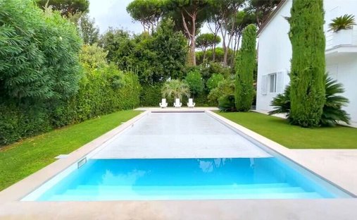 Villa in Roma Imperiale, Forte dei Marmi, Tuscany 1