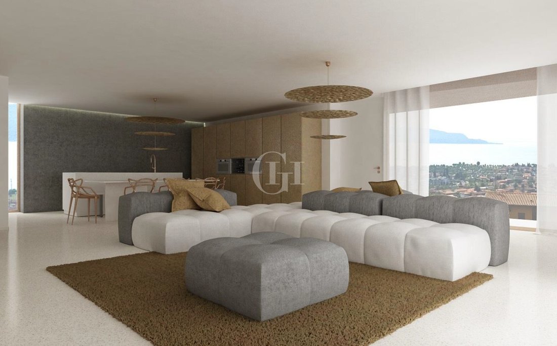 Villa in Monte Maderno, Toscolano, Lombardy 1 - 11758788