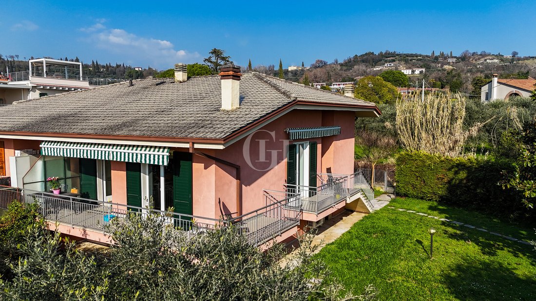 House in Bardolino, Veneto, Italy 3 - 15800572