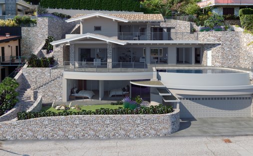 Villa in Villanuova Sul Clisi, Lombardy, Italy 1