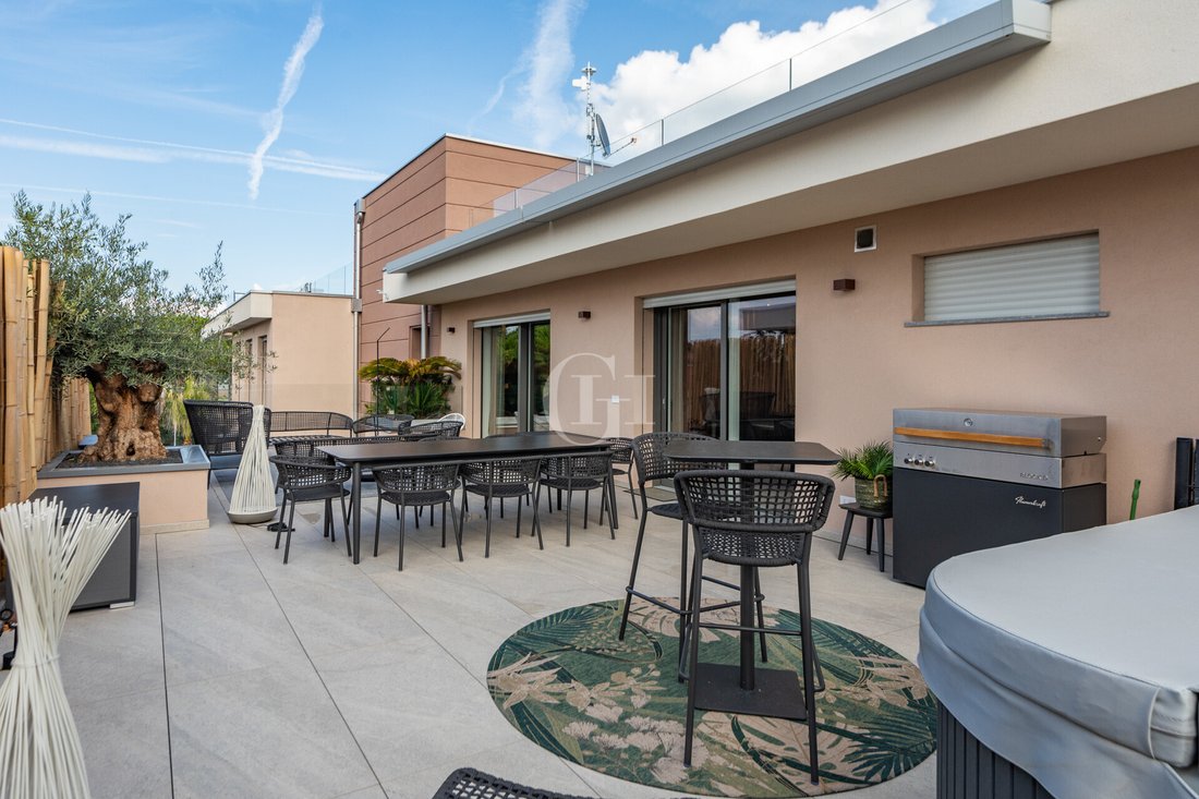 Apartment in Entroterra, Desenzano del Garda, Lombardy 2 - 15795269
