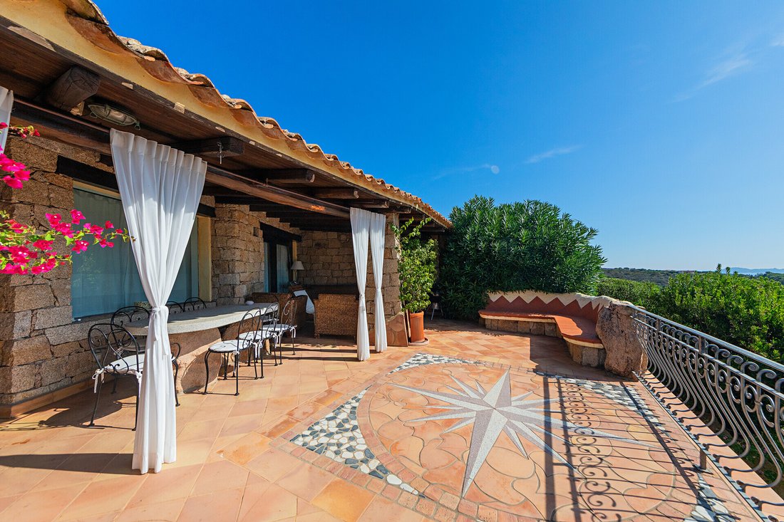 House in Area Arzachena Paese, Arzachena, Sardinia 4 - 13683391