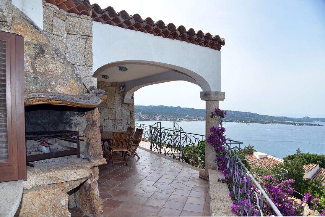 Villa in Arzachena, Sardinia, Italy 2 - 14293543