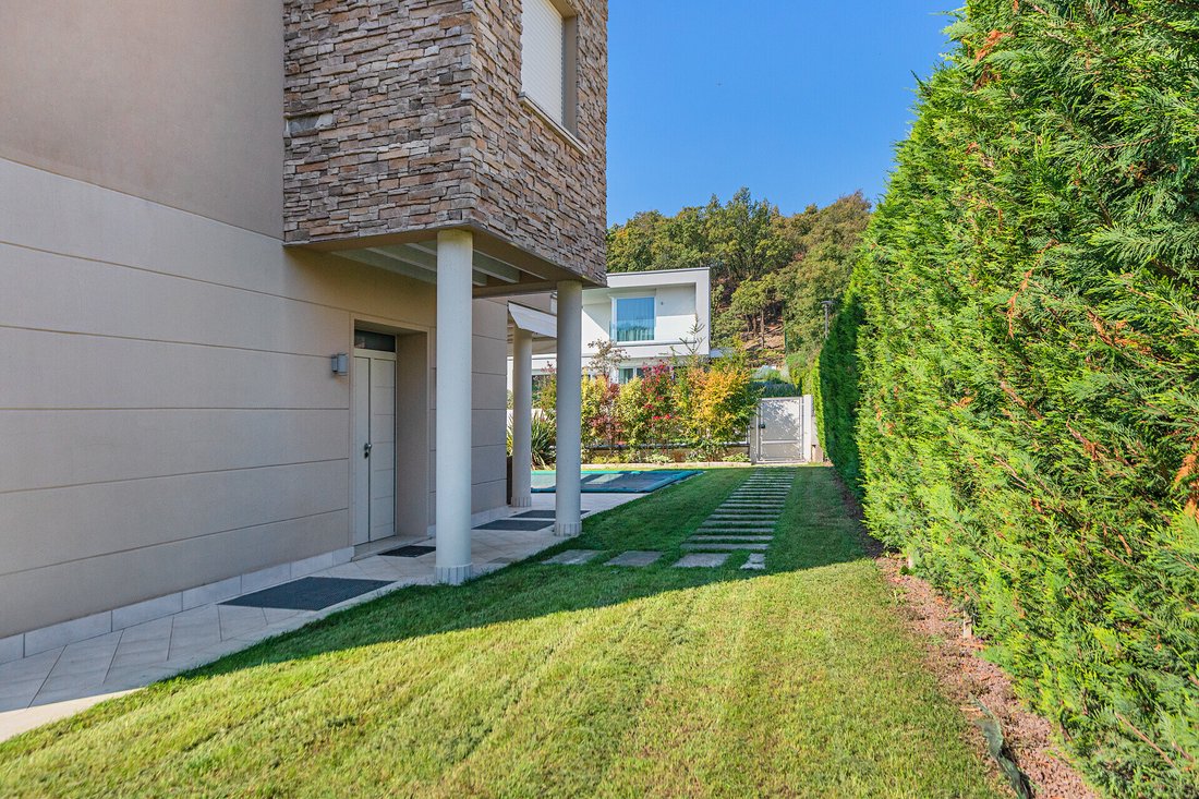 Villa in Entroterra, Desenzano del Garda, Lombardy 5 - 14137491