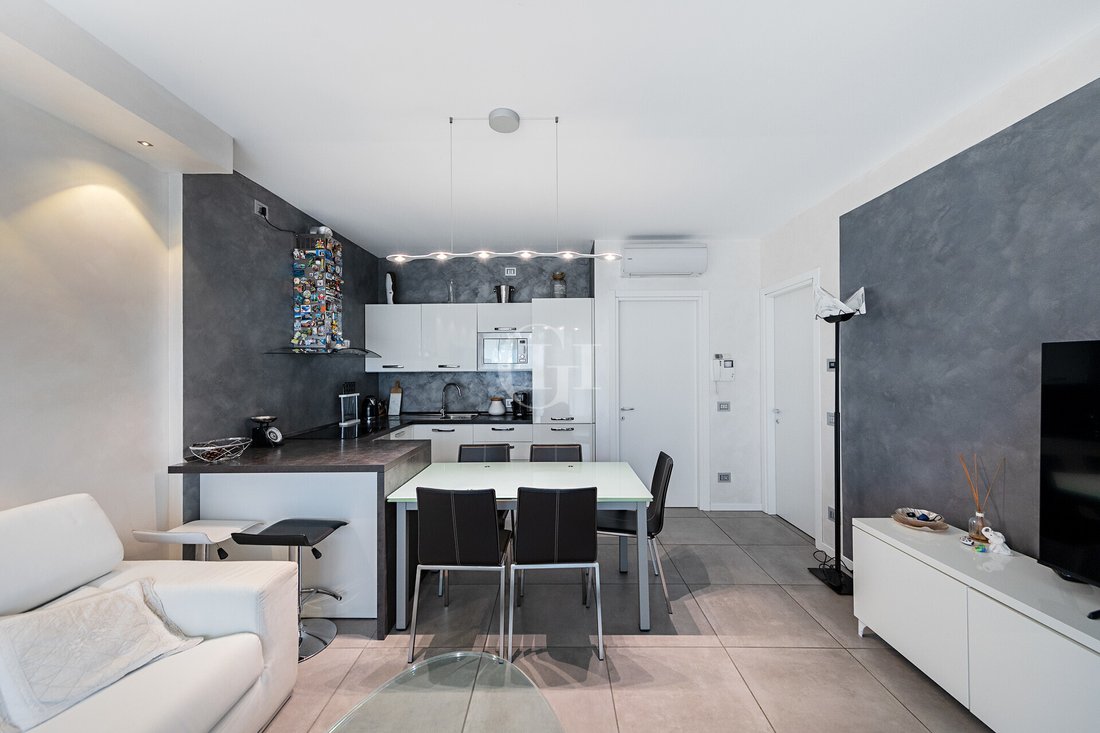 Apartment in Center, Toscolano, Lombardy 3 - 15647243