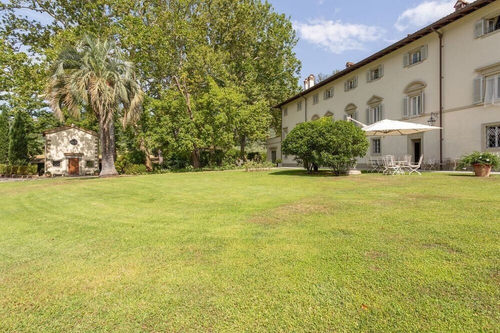 Villa in Pieve A Nievole, Tuscany, Italy 3 - 12698351