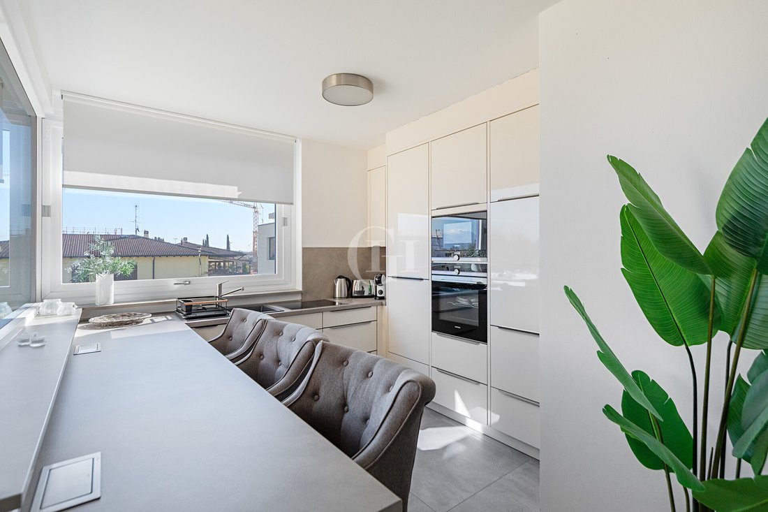 Apartment in Rivoltella, Desenzano del Garda, Lombardy 3 - 15315473