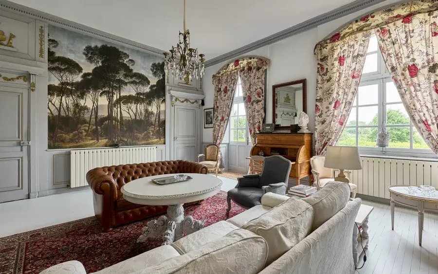 Whispers of 1771: A Bourgogne Château’s Timeless Embrace