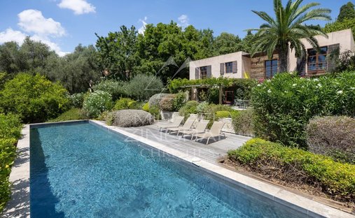 Villa à Châteauneuf-Grasse, Provence-Alpes-Côte d'Azur, France 1