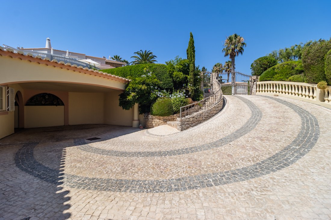 Villa in Budens, Algarve, Portugal 4 - 16013998