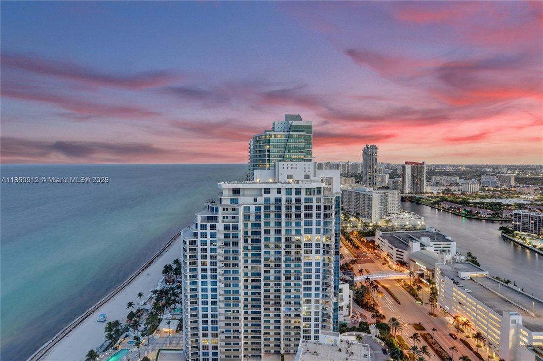 Condo in Hollywood, Florida, United States 2 - 16012592