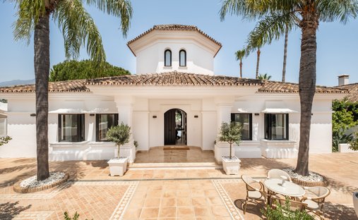 Villa in Nueva Andalucia, Marbella, Spain 1