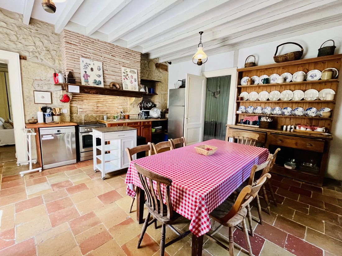 House in Saint-Colomb-de-Lauzun, Nouvelle-Aquitaine, France 4 - 16015069