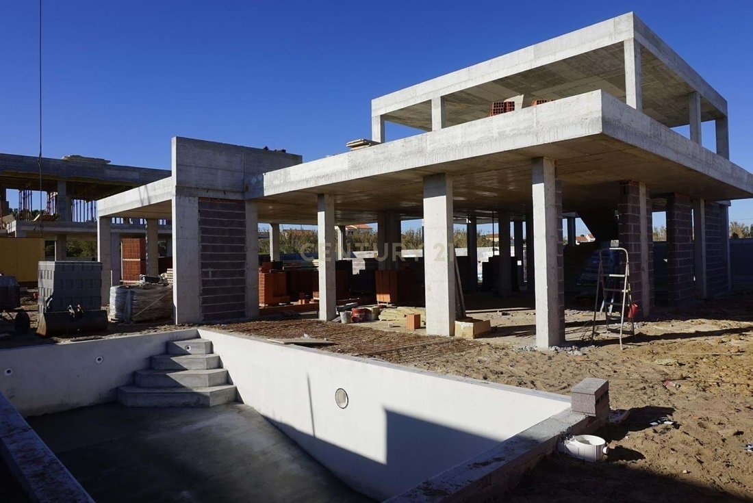 Villa in Santo Onofre e Serra do Bouro, Leiria District, Portugal 5 - 12499521