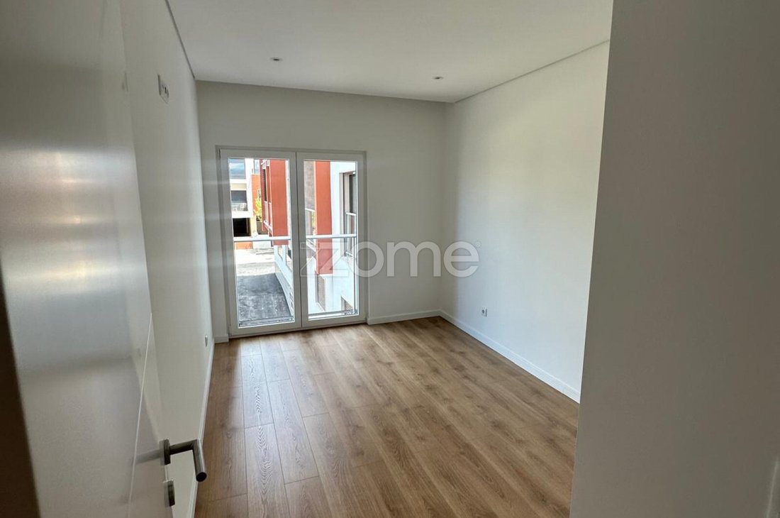 Apartment in Montijo e Afonsoeiro, Setubal, Portugal 1 - 16015423
