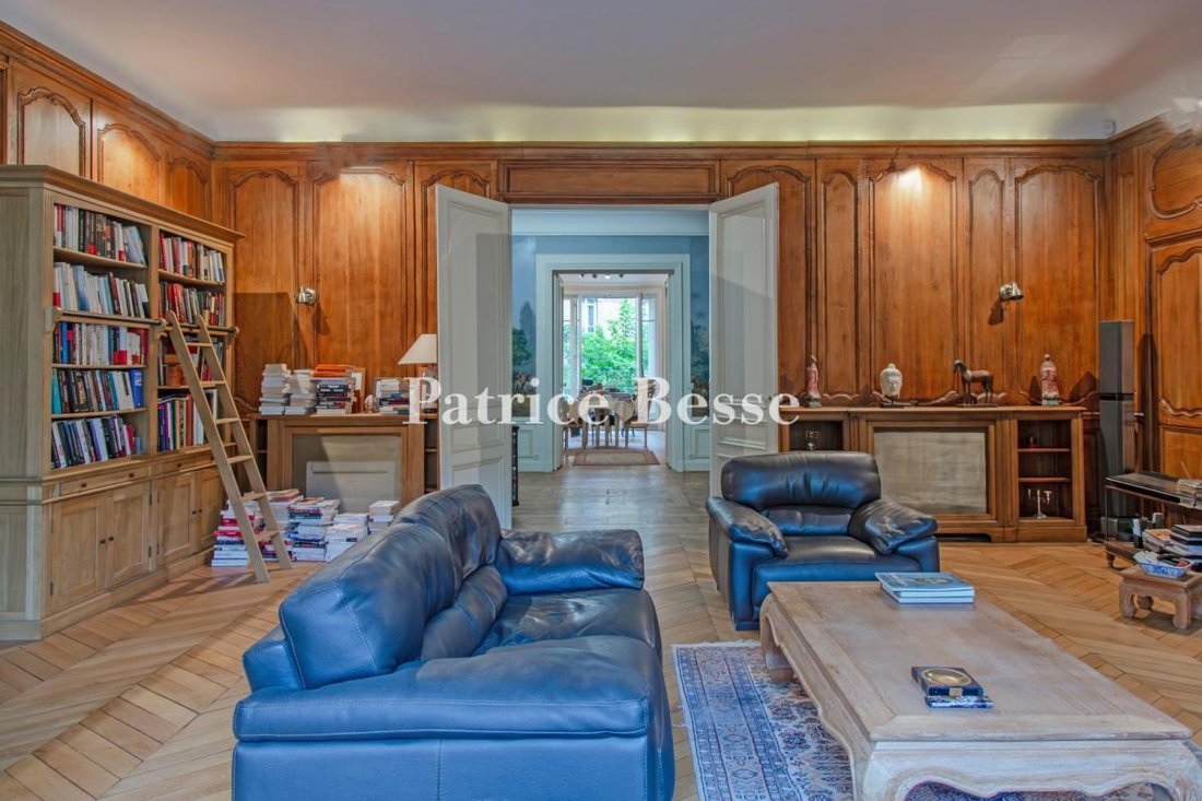 Apartment in Alleray Procession, Paris 15e Arrondissement, Paris 4 - 15978085