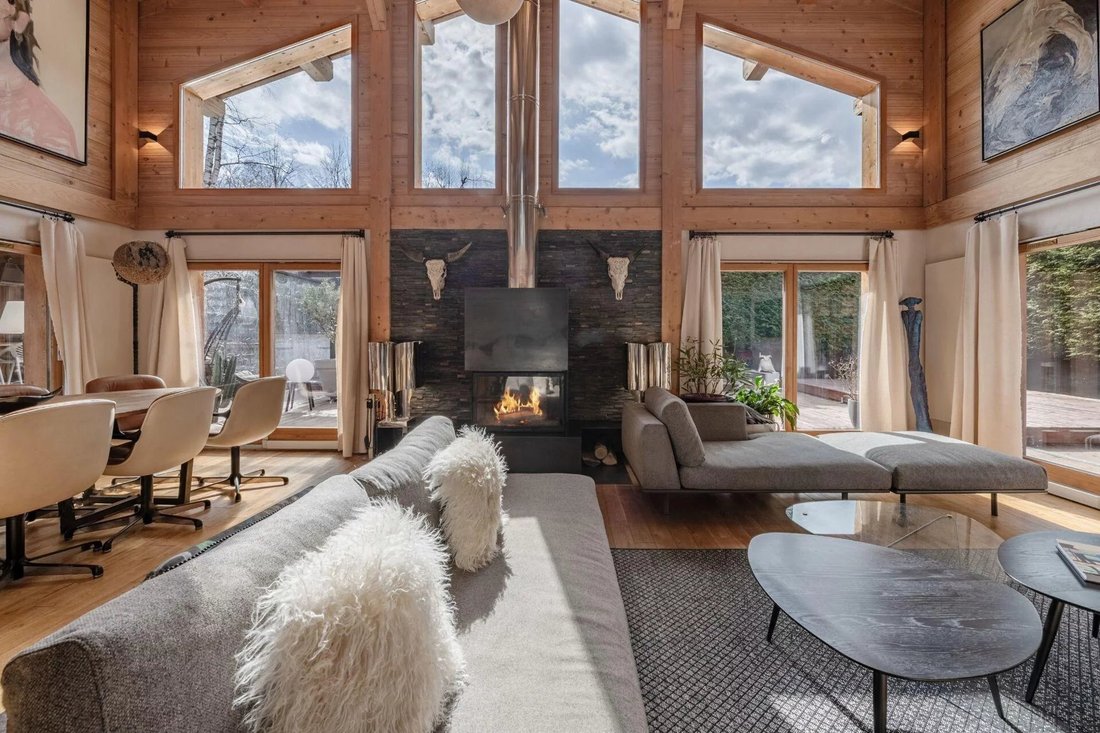 Chalet in Chamonix-Mont-Blanc, Auvergne-Rhône-Alpes, France 1 - 16015015
