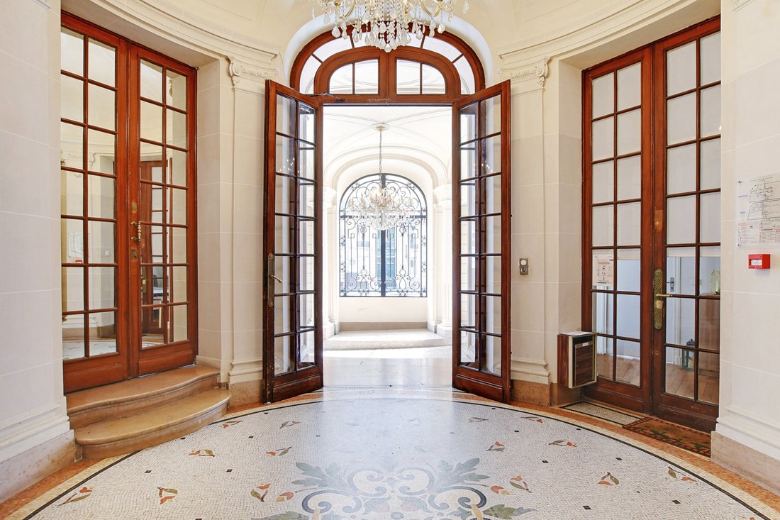 Apartment in Clignancourt-Jules Joffrin, Paris 18e Arrondissement, Paris 4 - 16012711