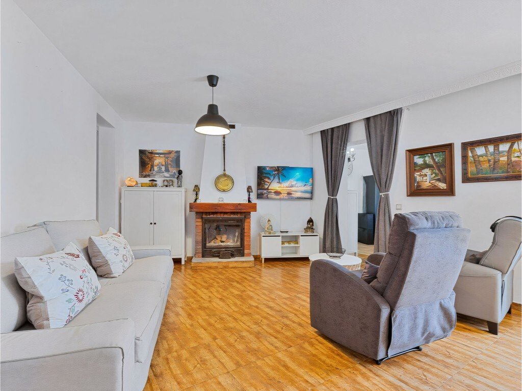 Villa in Fuengirola, Andalusia, Spain 4 - 16015197
