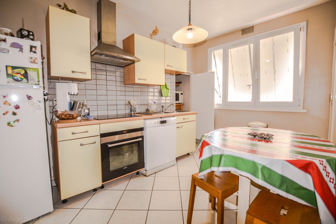 Apartment in Hôtel de Ville, Courbevoie, France 4 - 16012599