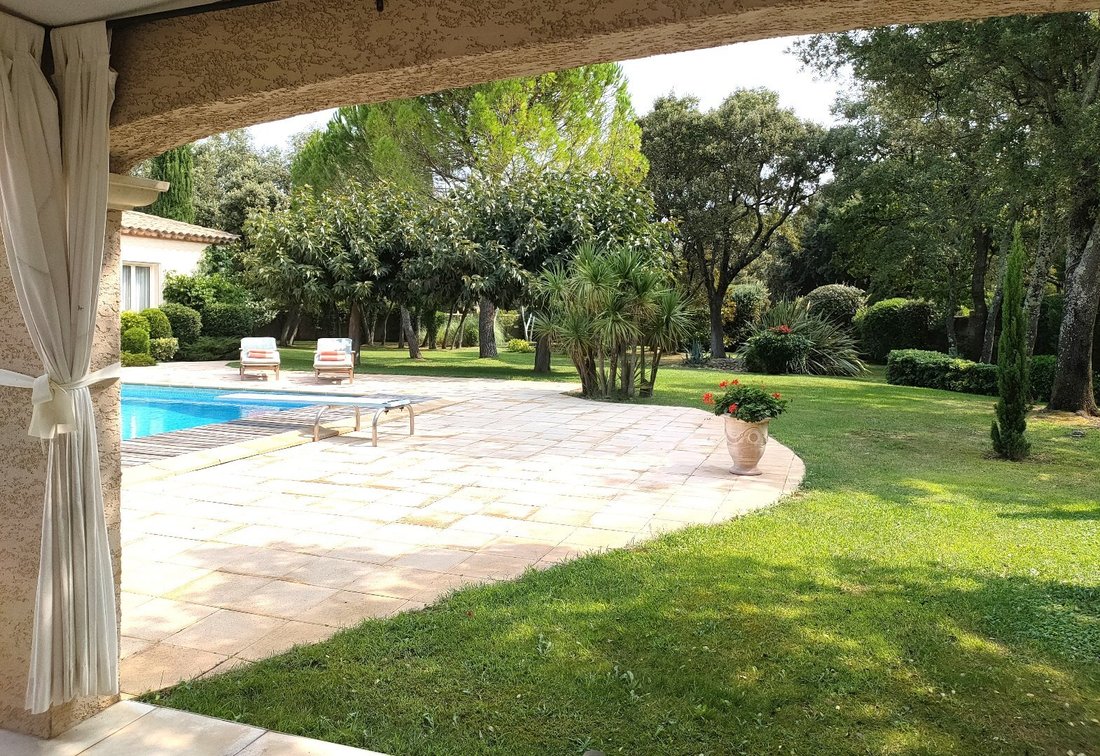 Villa in Centre Ville, Castries, France 2 - 16012665