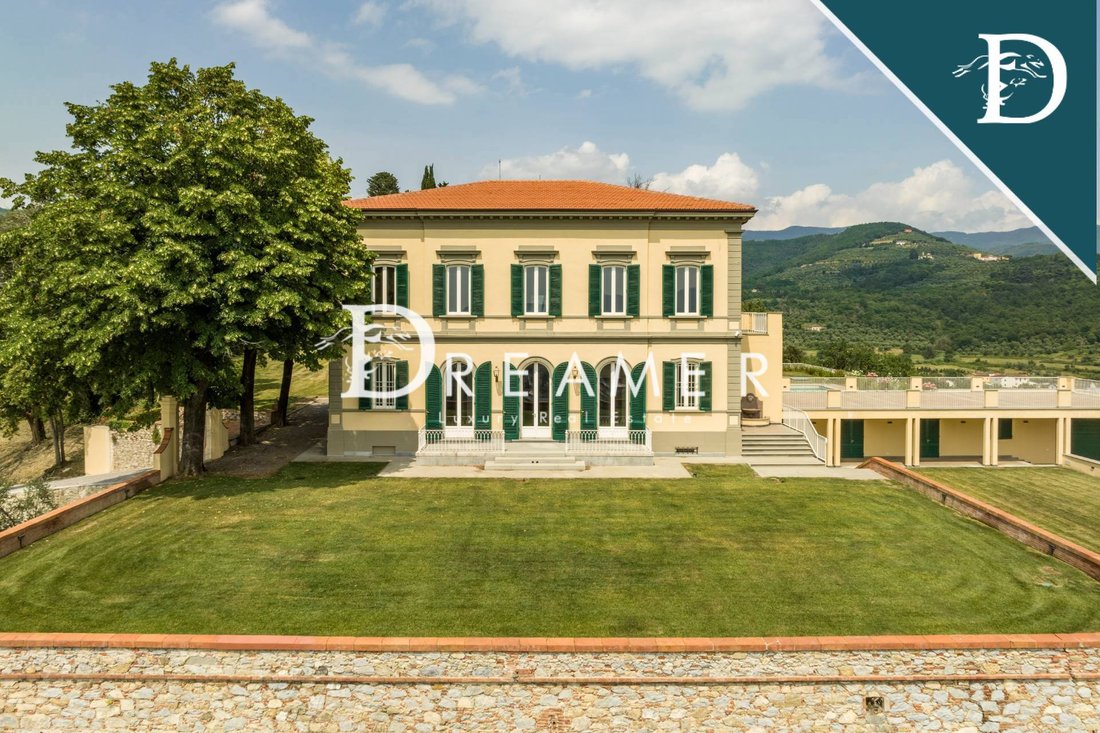 Villa in Pistoia North, Pistoia, Tuscany 4 - 14708548