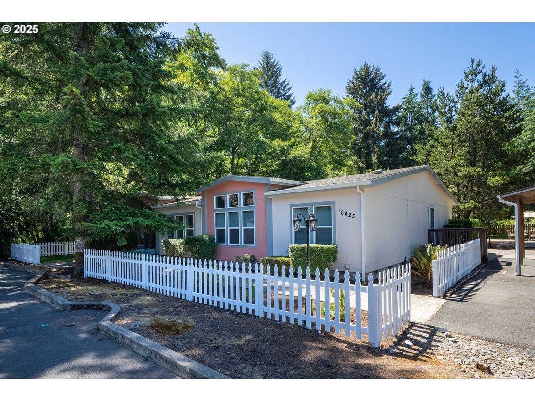 House in Nehalem, Oregon, United States 1 - 16015038