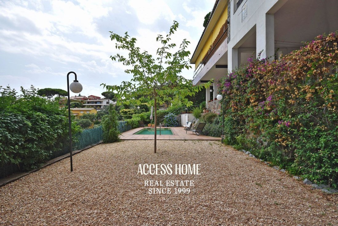 House in Cabrils, Catalonia, Spain 2 - 16016244