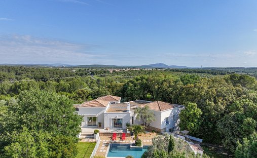 House in Peripherie, Saint-Georges-d'Orques, France 1