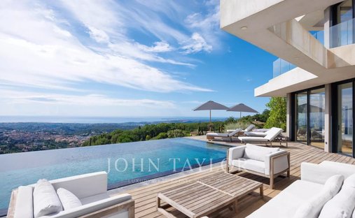 House in Plan de Noves, Vence, France 1