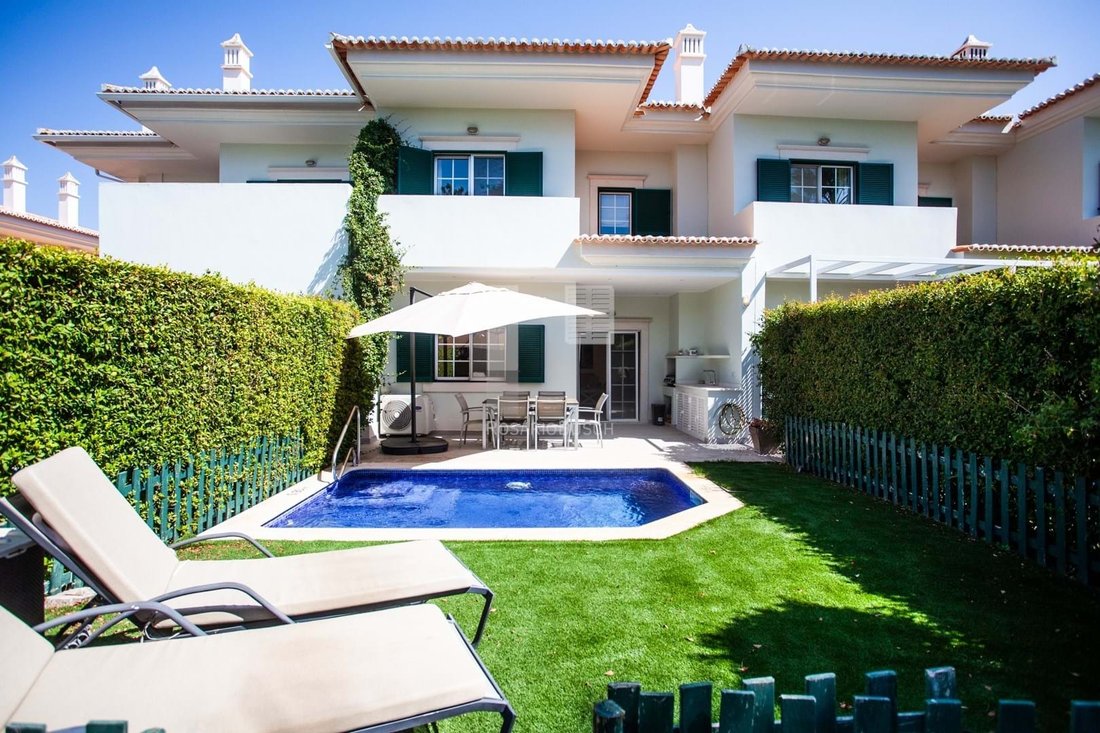 Townhouse in Quinta do Lago, Almancil, Portugal 1 - 16014667