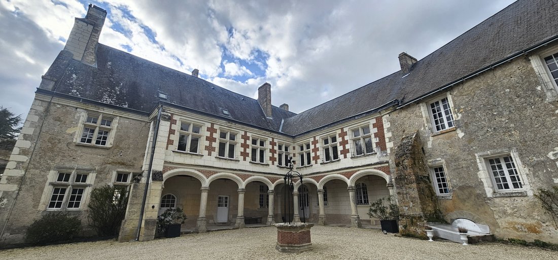 La Fayette’s Legacy: A Renaissance Château Reborn in Loire’s Golden Light