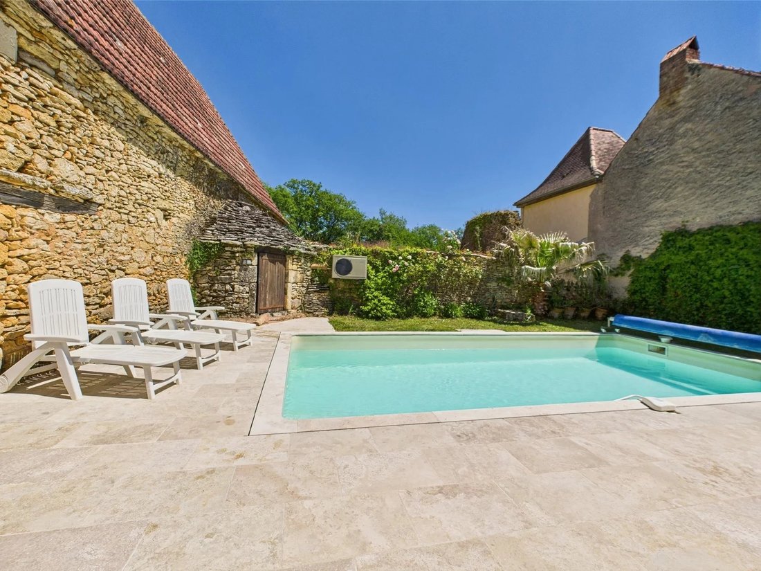 House in Arrondissement of Sarlat-la-Canéda, Nouvelle-Aquitaine, France 2 - 15694477