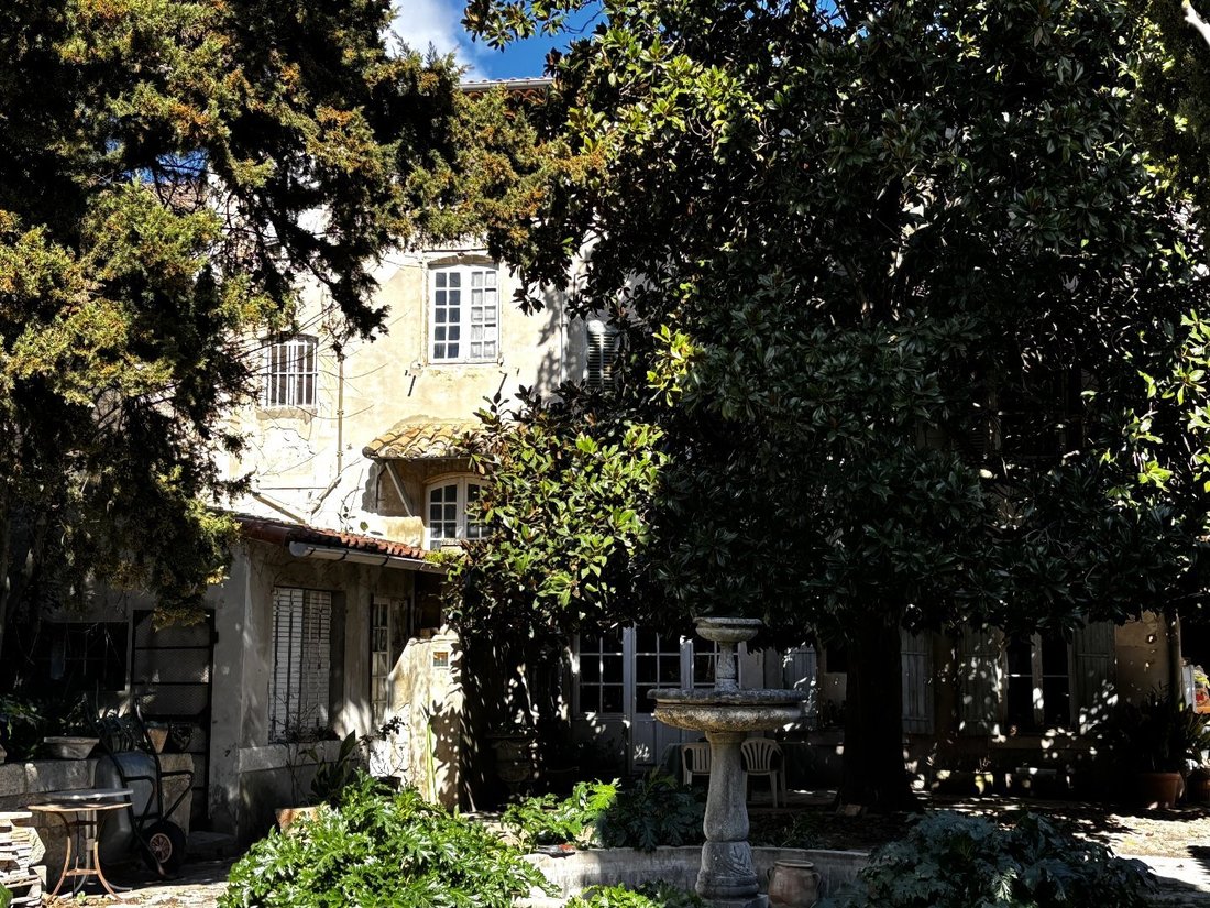 House in Montagne des Chèvres, Villeneuve-lès-Avignon, France 2 - 16013498