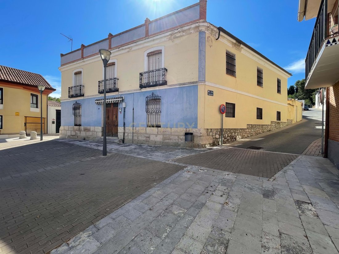 Villa in Villalbilla, Comunidad de Madrid, Spain 1 - 12191310