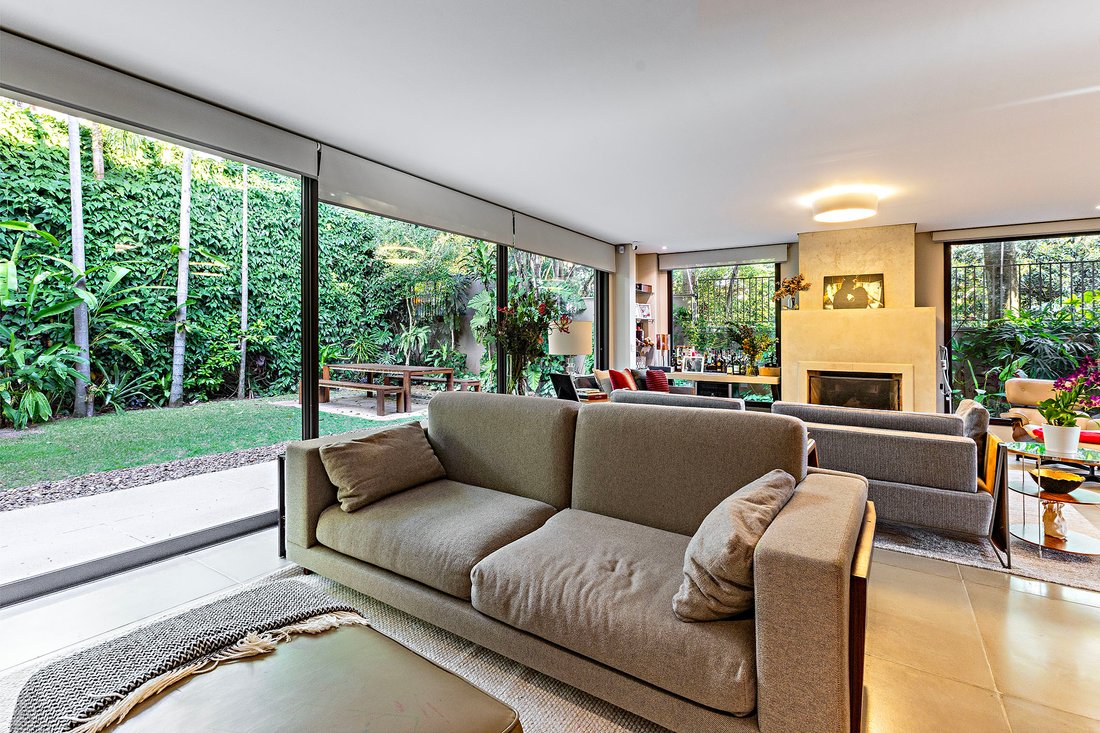 House in São Paulo, State of São Paulo, Brazil 2 - 16013634