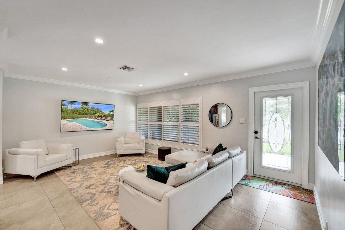 Fort Lauderdale, Florida, United States 3 - 16014553
