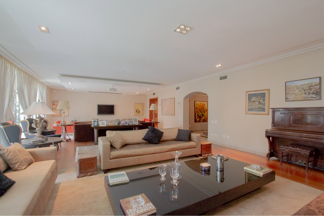 Apartment in São Paulo, State of São Paulo, Brazil 2 - 16016111