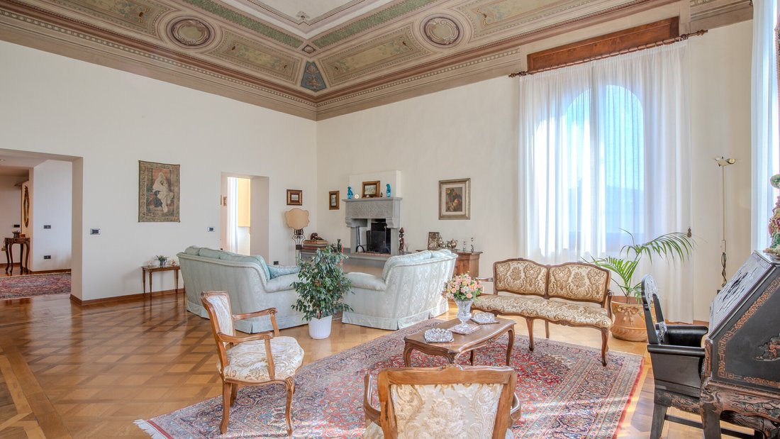 Apartment in Fiesole, Tuscany, Italy 3 - 15456933