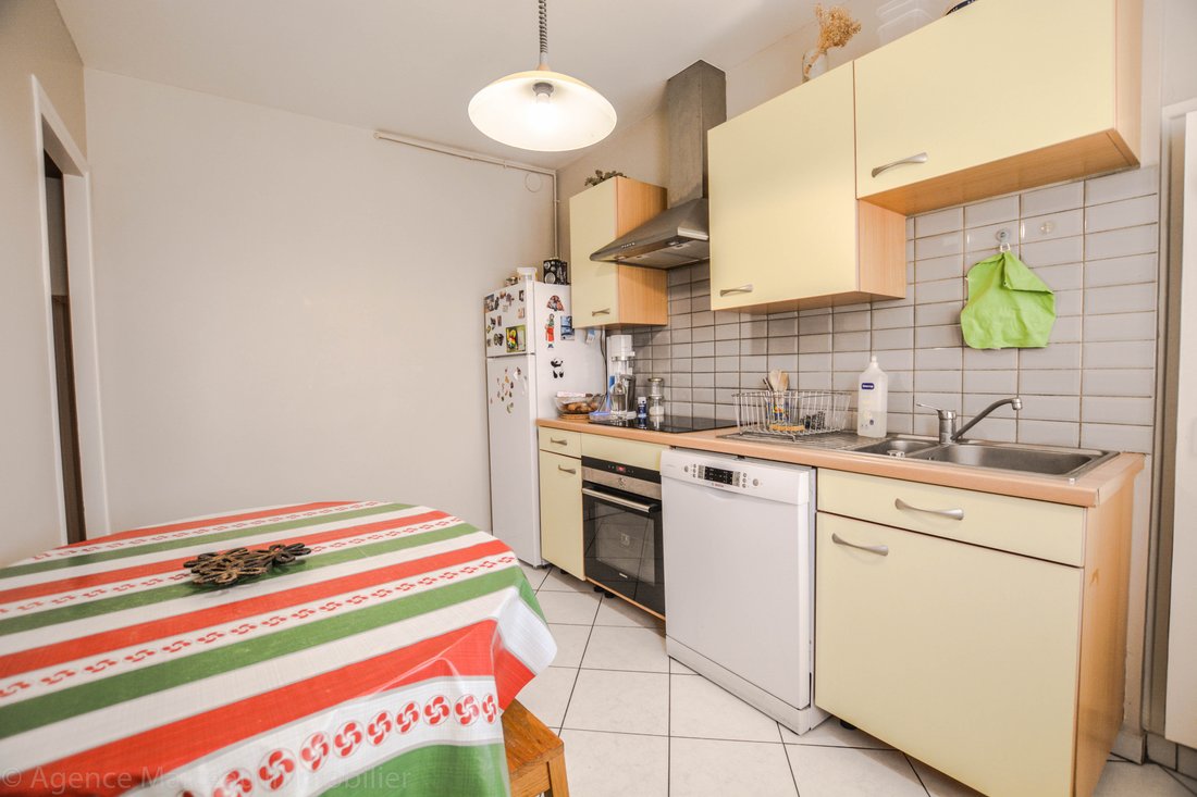 Apartment in Hôtel de Ville, Courbevoie, France 5 - 16012599